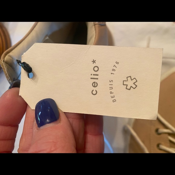 Men’s ankle height laced up shoes - Picture 4 of 6